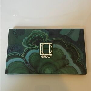 HIPDOT eyeshadow Pallette